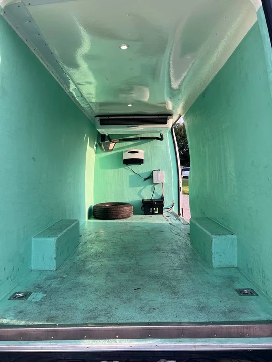 2023 Mercedes-Benz VS30 Sprinter - Image 14 of 23