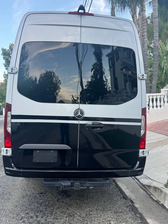 2023 Mercedes-Benz VS30 Sprinter - Image 3 of 24