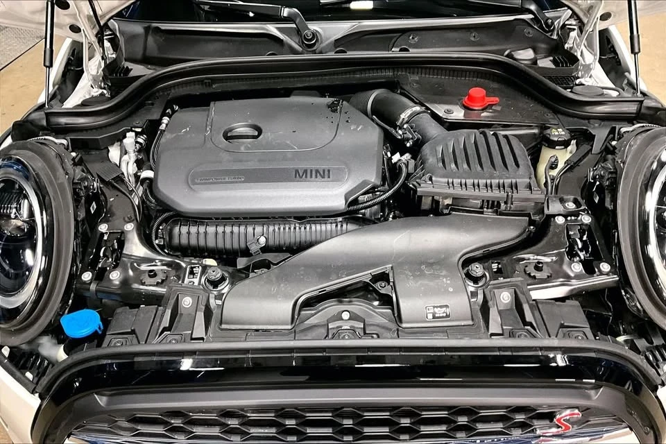 2023 Mini Mini Cooper S 3rd Gen - Image 15 of 15