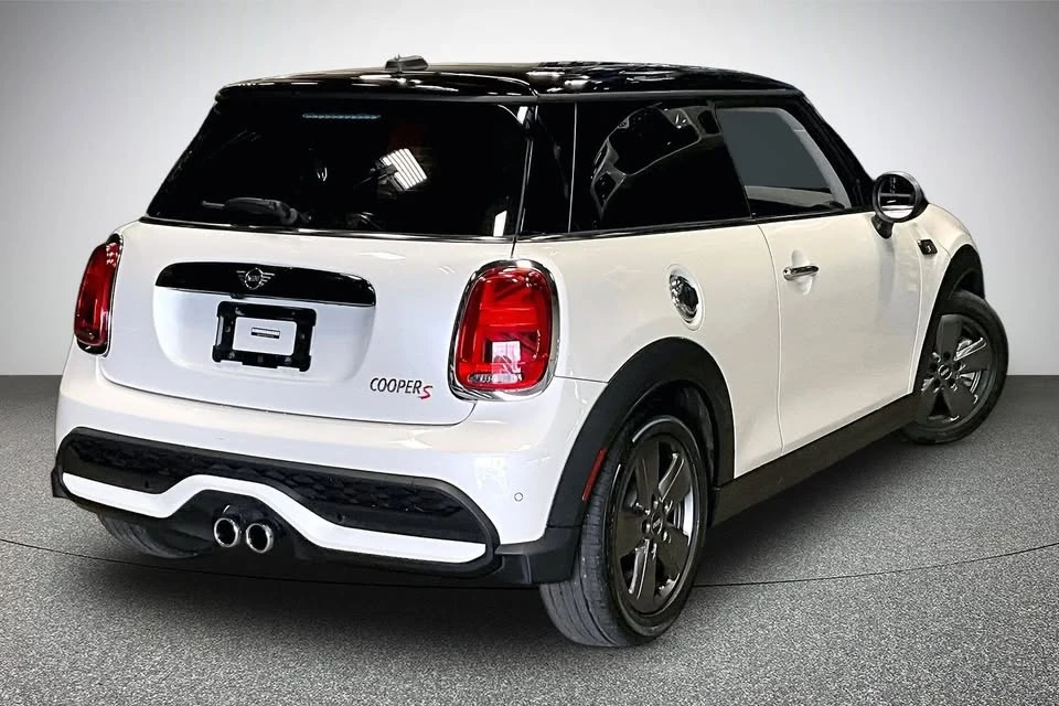2023 Mini Mini Cooper S 3rd Gen - Image 6 of 15