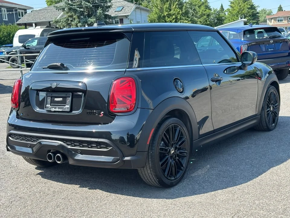 2023 Mini Mini Cooper S 3rd Gen - Image 10 of 20