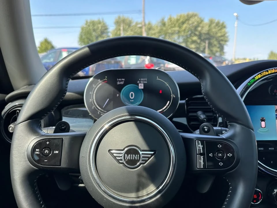 2023 Mini Mini Cooper S 3rd Gen - Image 19 of 20