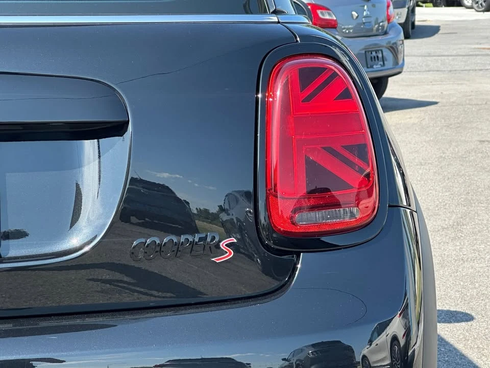 2023 Mini Mini Cooper S 3rd Gen - Image 9 of 20
