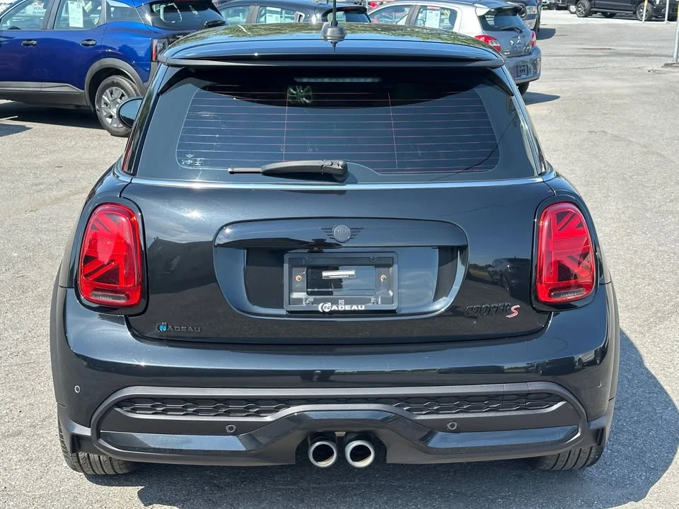2023 Mini Mini Cooper S 3rd Gen - Image 8 of 20