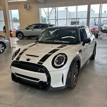 2023 MINI 5 Door Cooper S