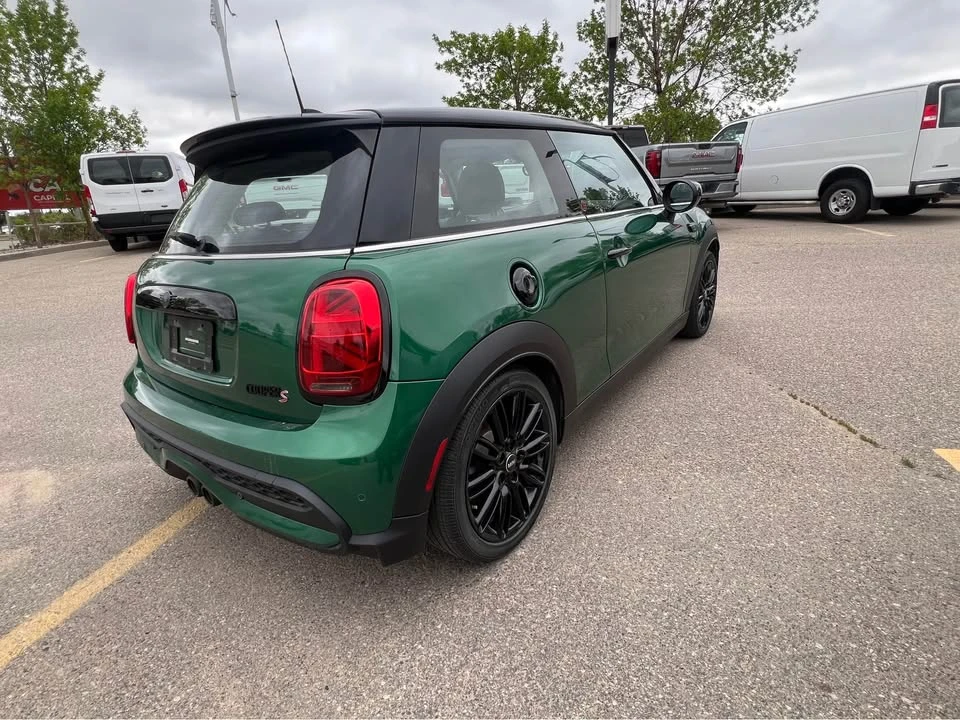 2023 Mini Mini 3rd Gen - Image 9 of 11