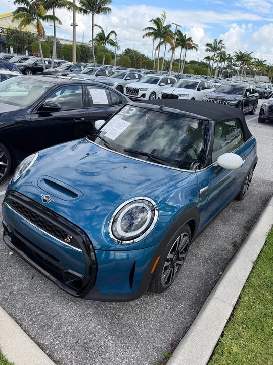 2023 Mini Mini Cooper S 3rd Gen - Image 5 of 13