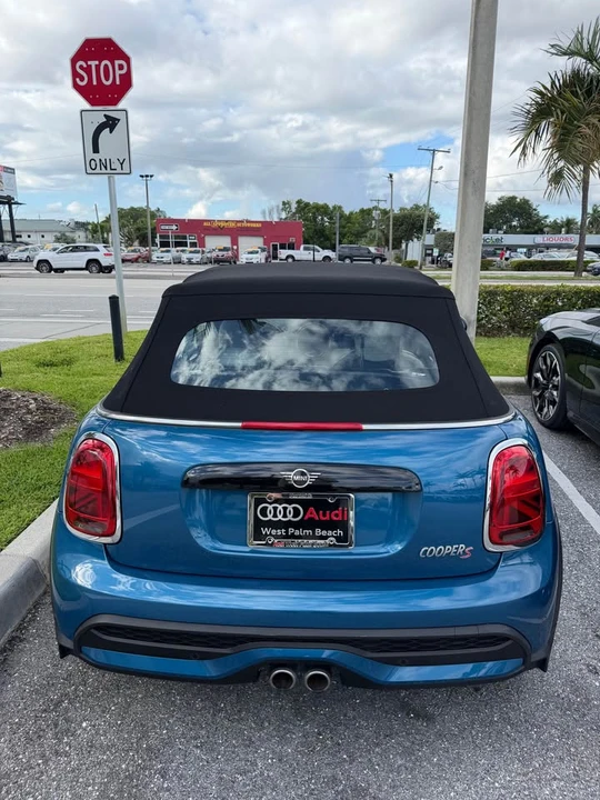 2023 Mini Mini Cooper S 3rd Gen - Image 8 of 13