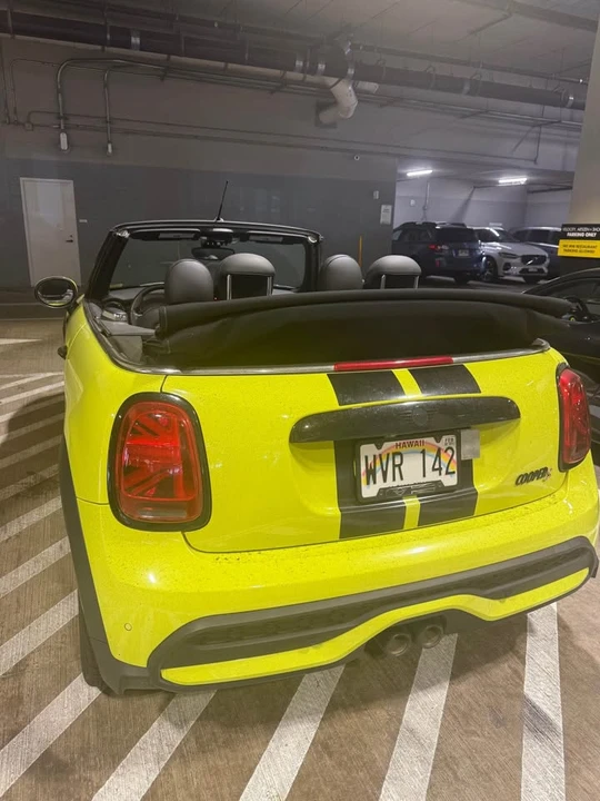 2023 Mini Mini 3rd Gen - Image 2 of 5
