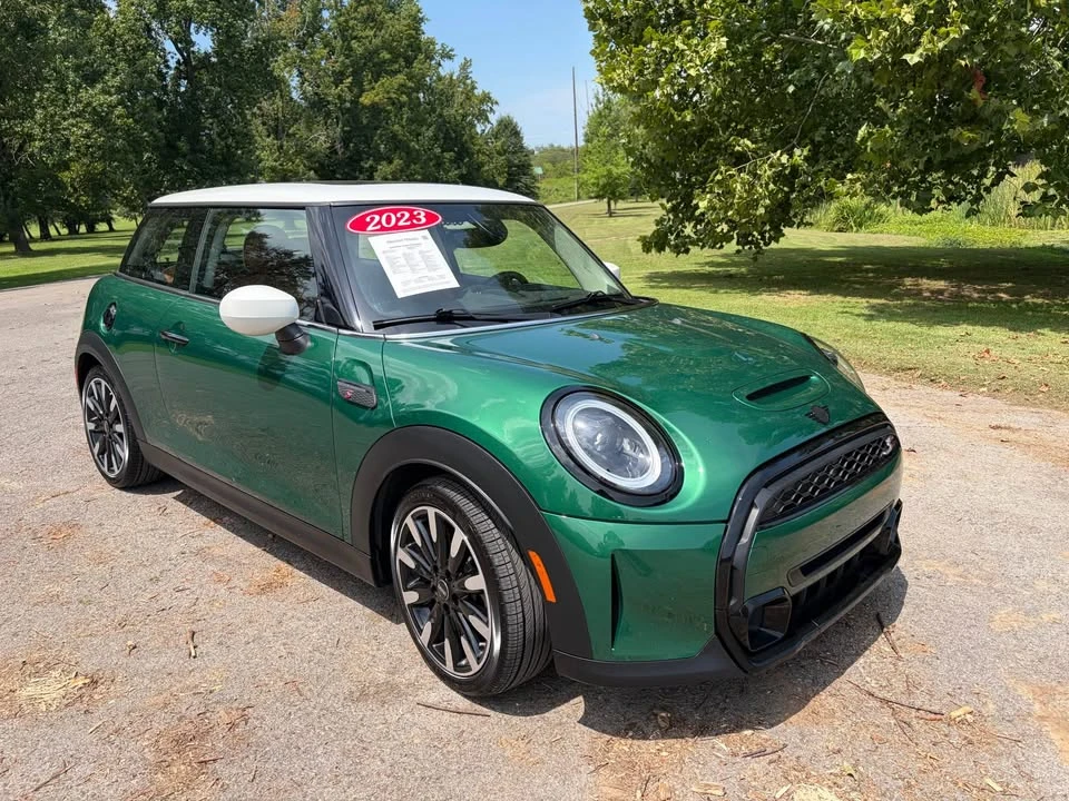 2023 Mini Mini 3rd Gen - Image 2 of 13