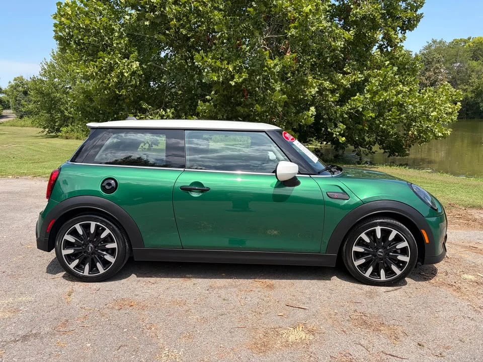 2023 Mini Mini 3rd Gen - Image 3 of 13