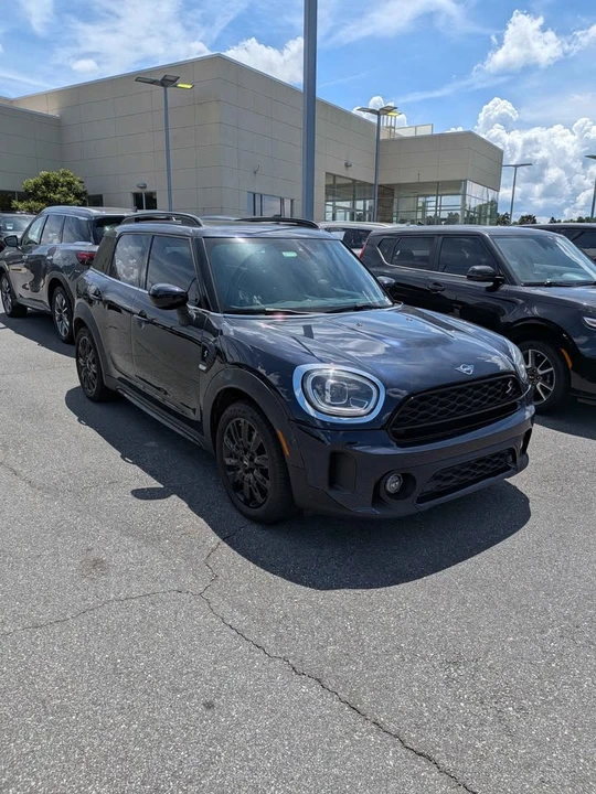 2023 Mini Mini 3rd Gen - Image 2 of 4