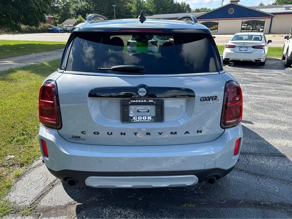 2023 Mini Mini 3rd Gen - Image 3 of 11
