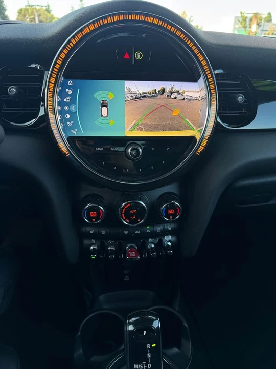 2023 Mini Mini Cooper S 3rd Gen - Image 4 of 10