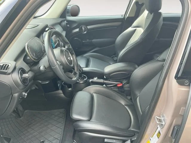 2023 Mini Mini Cooper S 3rd Gen - Image 9 of 15
