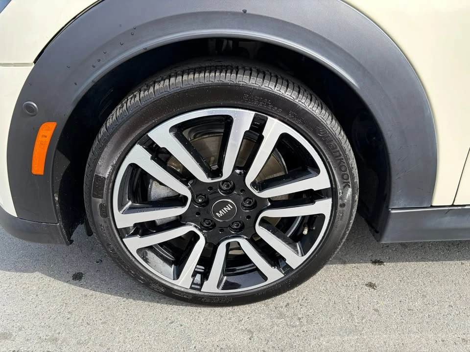 2023 Mini Mini Cooper S 3rd Gen - Image 4 of 20
