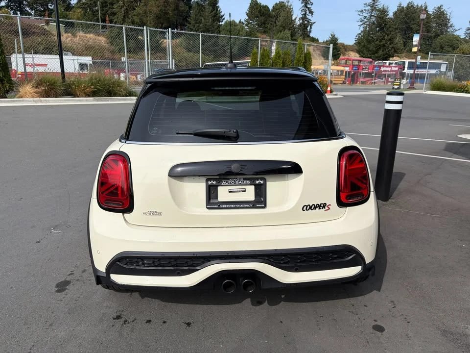 2023 Mini Mini Cooper S 3rd Gen - Image 7 of 20