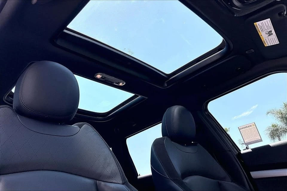 2023 Mini Clubman 2nd Gen - Image 14 of 16