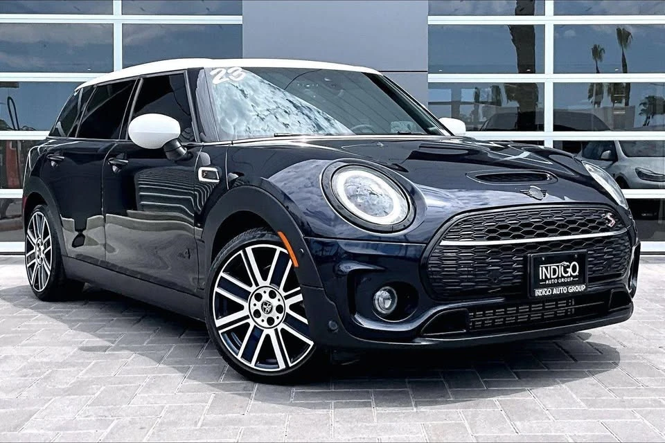 2023 Mini Clubman 2nd Gen - Image 2 of 16