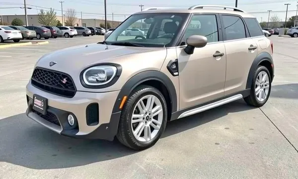 2023 MINI Cooper S Countryman Base