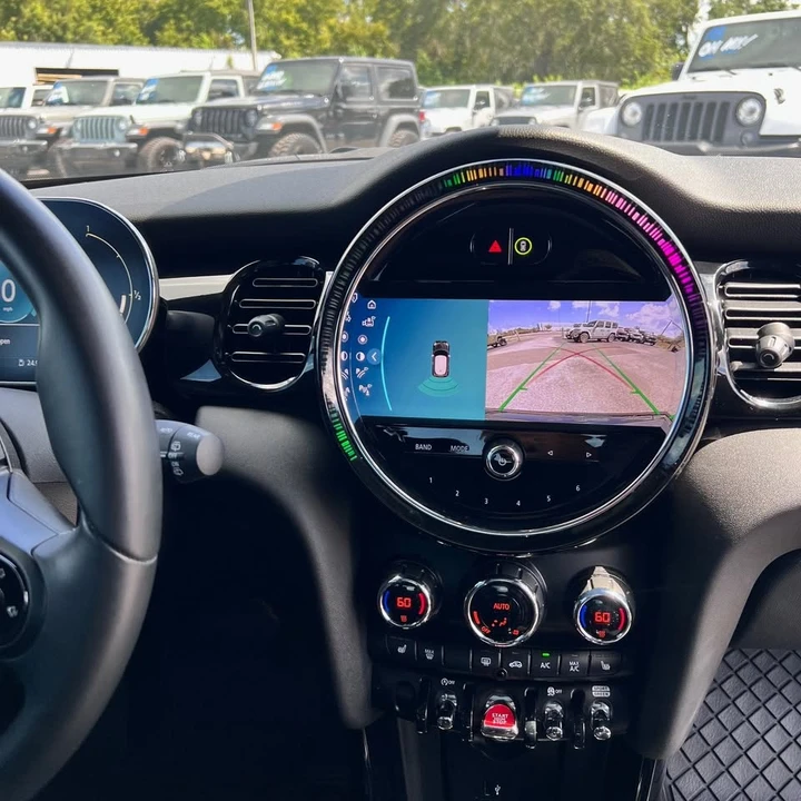 2023 Mini Mini Cooper S 3rd Gen - Image 16 of 17