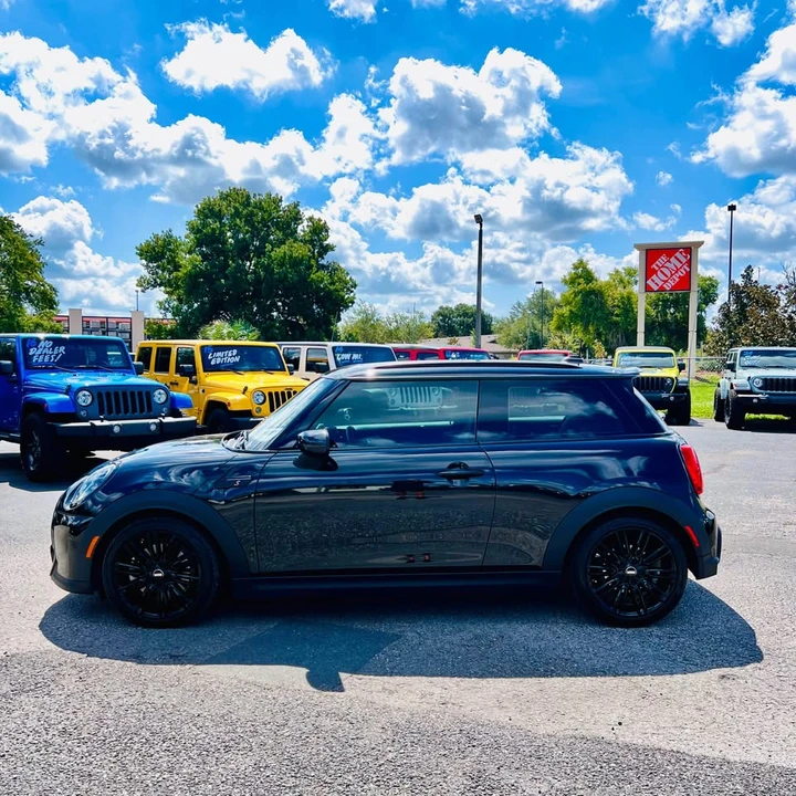 2023 Mini Mini Cooper S 3rd Gen - Image 2 of 18