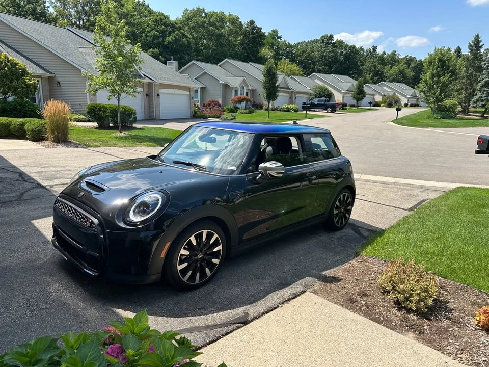 2023 Mini Mini Cooper S 3rd Gen - Image 2 of 6