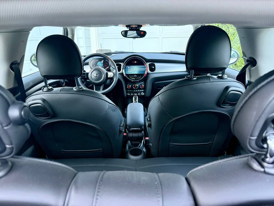2023 Mini Mini Cooper S 3rd Gen - Image 7 of 16