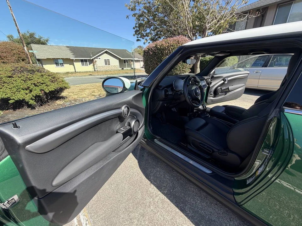 2023 Mini Mini Cooper S 3rd Gen - Image 22 of 24