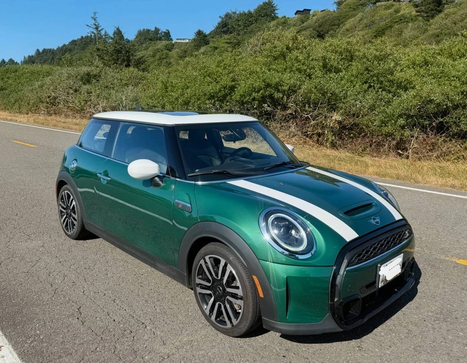 2023 Mini Mini Cooper S 3rd Gen - Image 2 of 24
