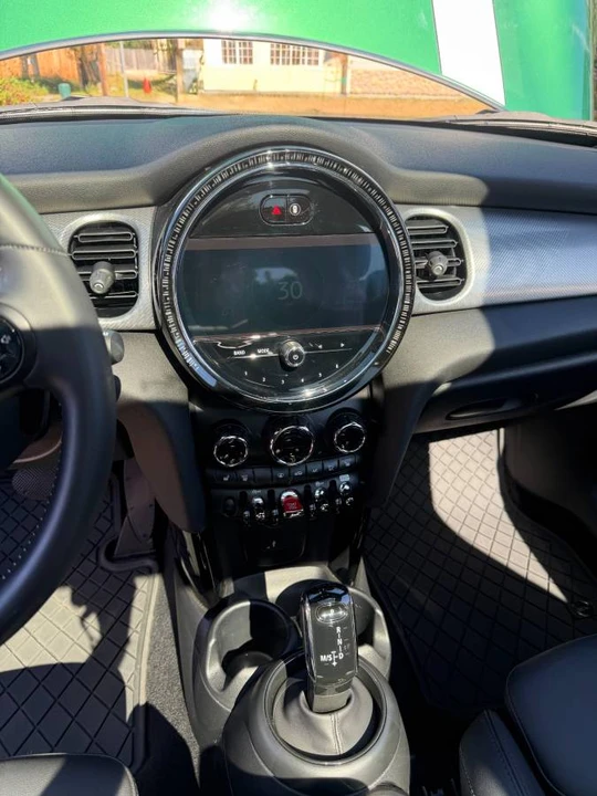 2023 Mini Mini Cooper S 3rd Gen - Image 21 of 24