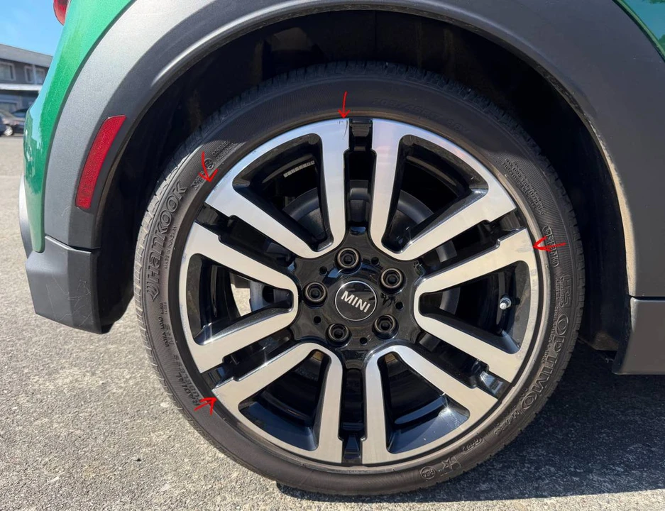 2023 Mini Mini Cooper S 3rd Gen - Image 14 of 24