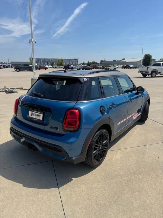 2023 Mini Mini Cooper S 3rd Gen - Image 4 of 11