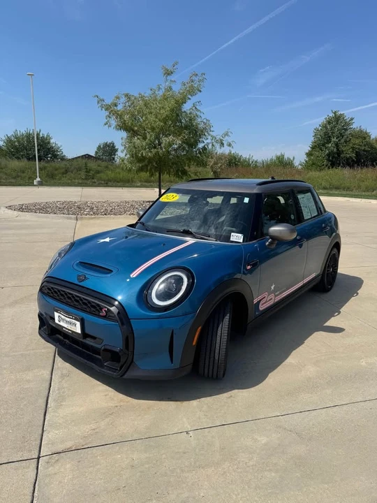 2023 Mini Mini Cooper S 3rd Gen - Image 2 of 11