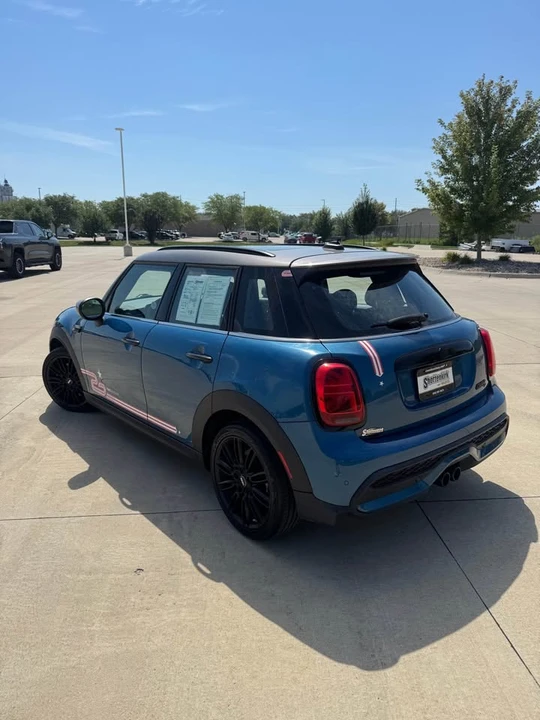 2023 Mini Mini Cooper S 3rd Gen - Image 3 of 11