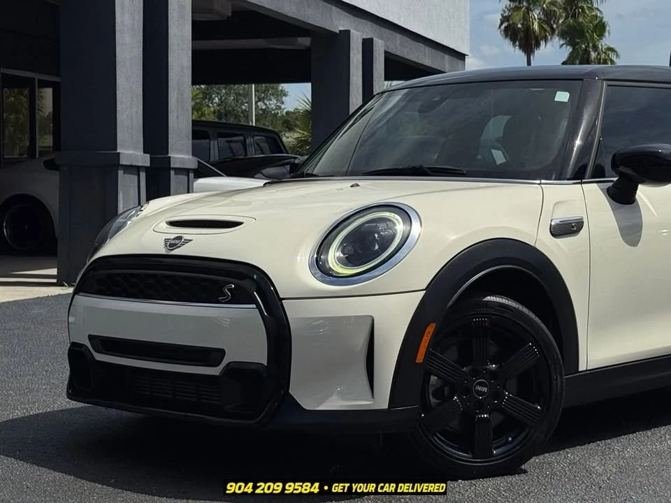 2023 Mini Mini Cooper S 3rd Gen - Image 2 of 3