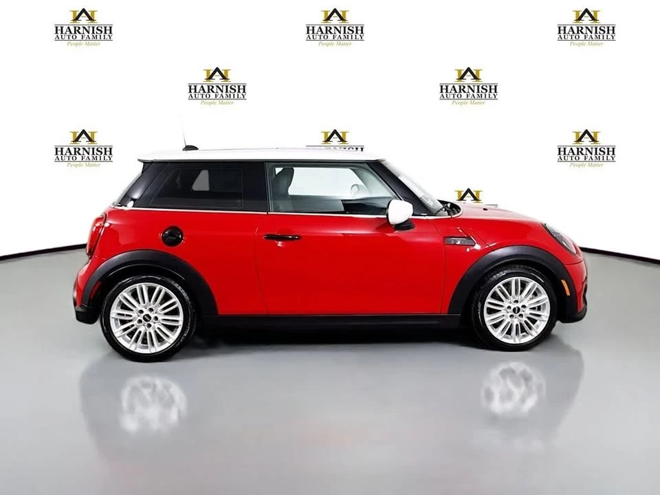 2023 Mini Mini Cooper S 3rd Gen - Image 8 of 18