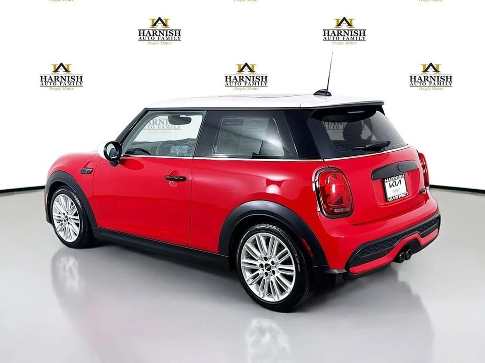 2023 Mini Mini Cooper S 3rd Gen - Image 5 of 18