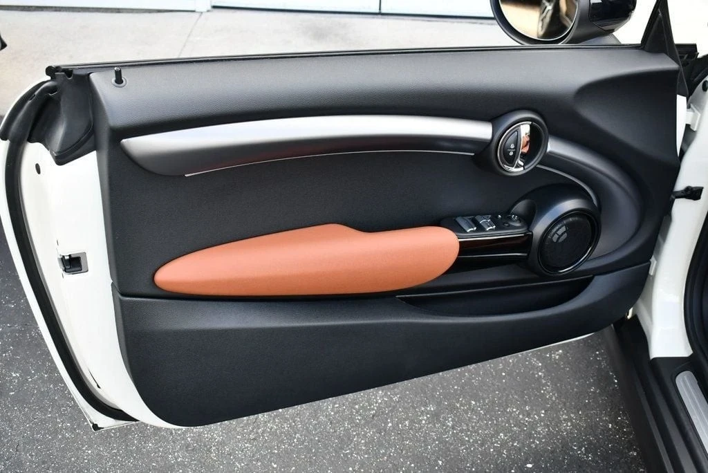 2023 Mini Mini Cooper S 3rd Gen - Image 11 of 12