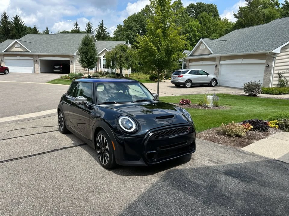 2023 Mini Mini Cooper S 3rd Gen - Image 2 of 6