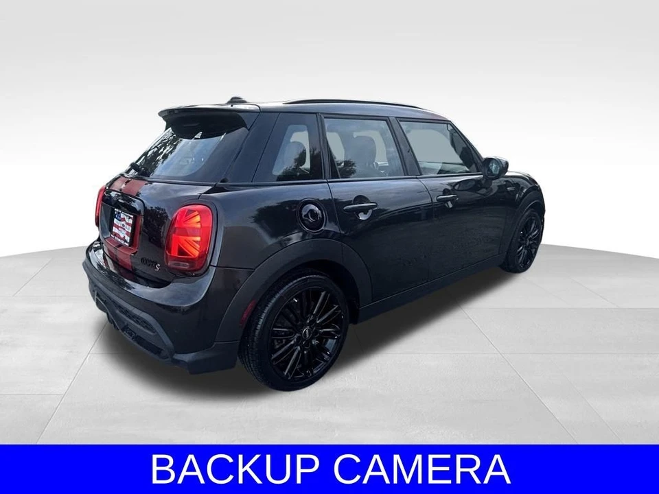 2023 Mini Mini Cooper S 3rd Gen - Image 4 of 12