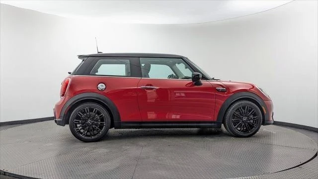 2023 Mini Mini Cooper S 3rd Gen - Image 8 of 20