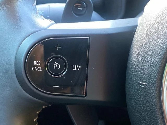 2023 Mini Countryman 2nd Gen - Image 19 of 20