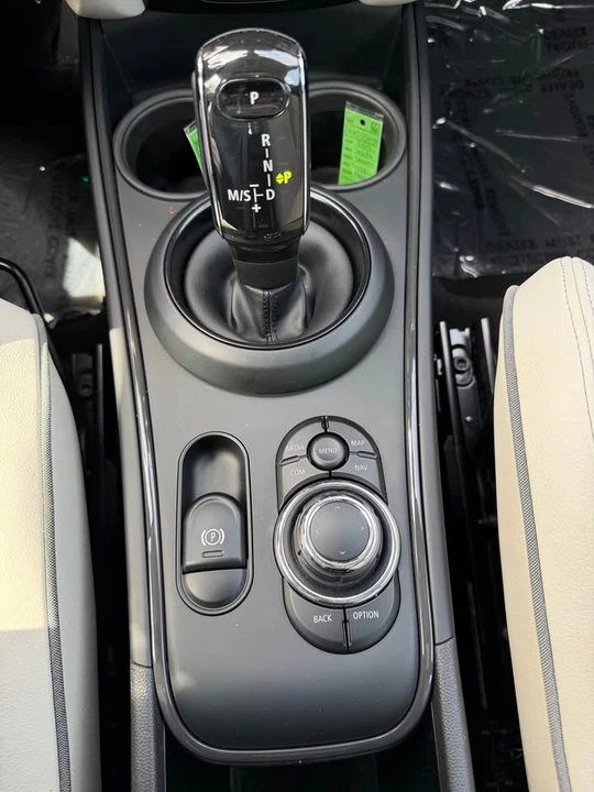 2023 Mini Countryman 2nd Gen - Image 15 of 16