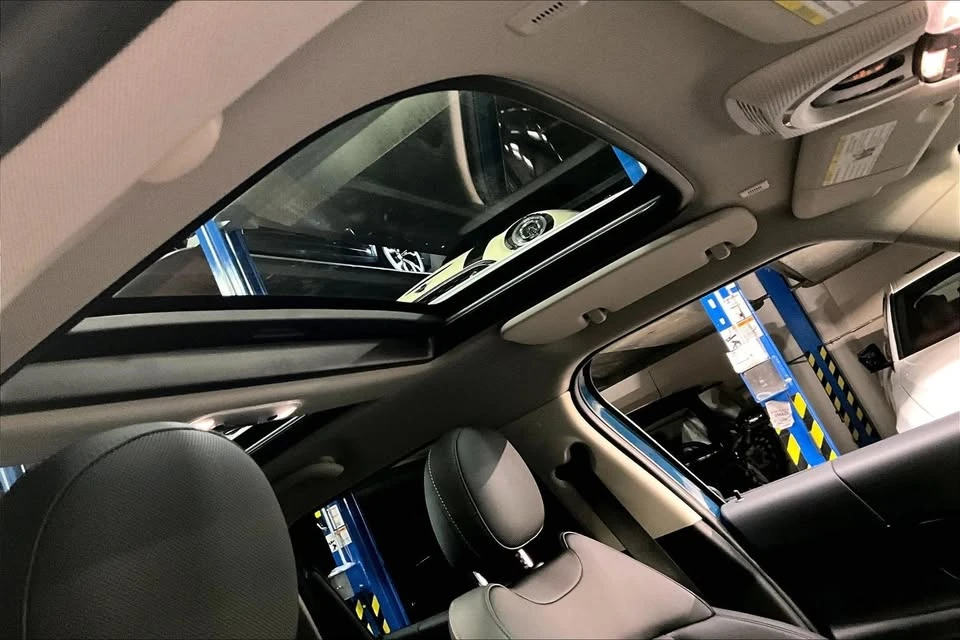 2023 Mini Countryman 2nd Gen - Image 7 of 9