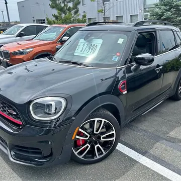 2023 MINI Countryman JCW