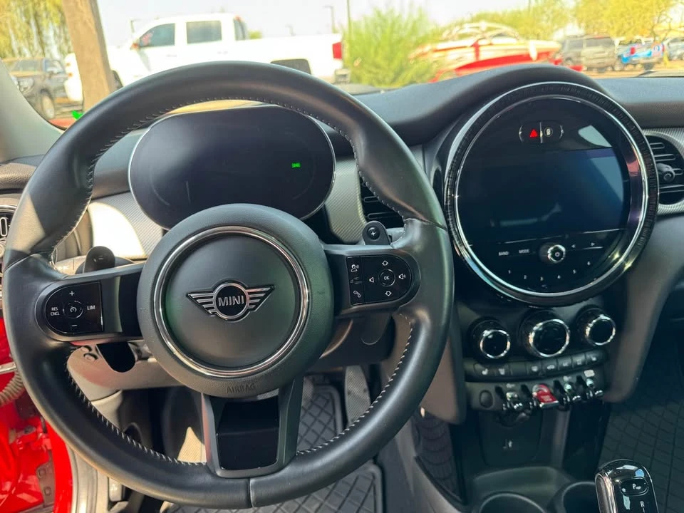 2023 Mini Mini Cooper S 3rd Gen - Image 2 of 5