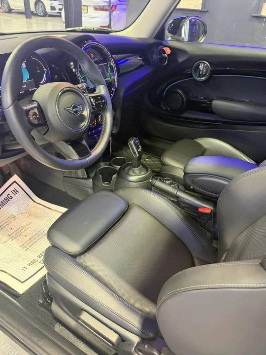 2023 Mini Mini Cooper S 3rd Gen - Image 9 of 19