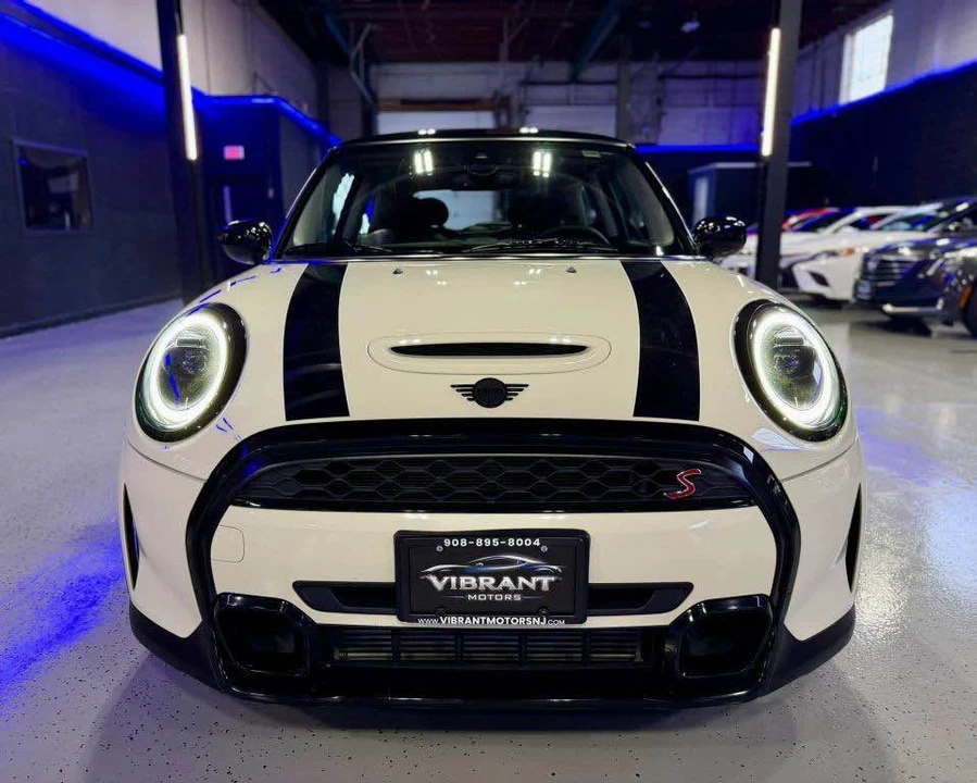 2023 Mini Mini Cooper S 3rd Gen - Image 8 of 19