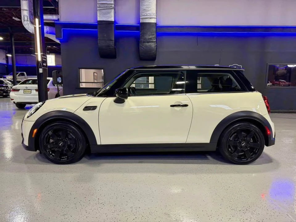 2023 Mini Mini Cooper S 3rd Gen - Image 2 of 19